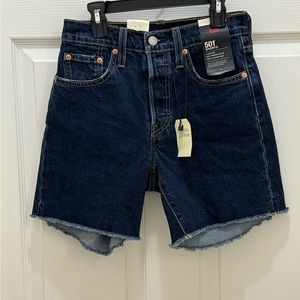 LEVIS HIGH RISE SHORTS JEAN SIZE 24 NWT